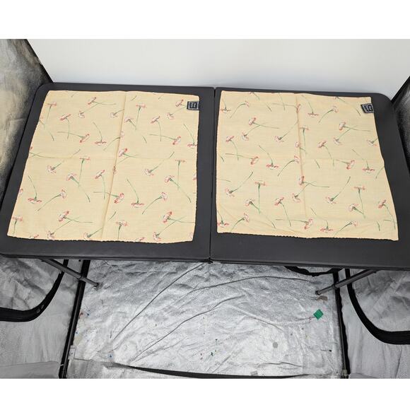 Droll Designs Set of 4 Cloth Napkins Yellow Floral Black Trim 100% Cotton 90s - Picture 4 of 7